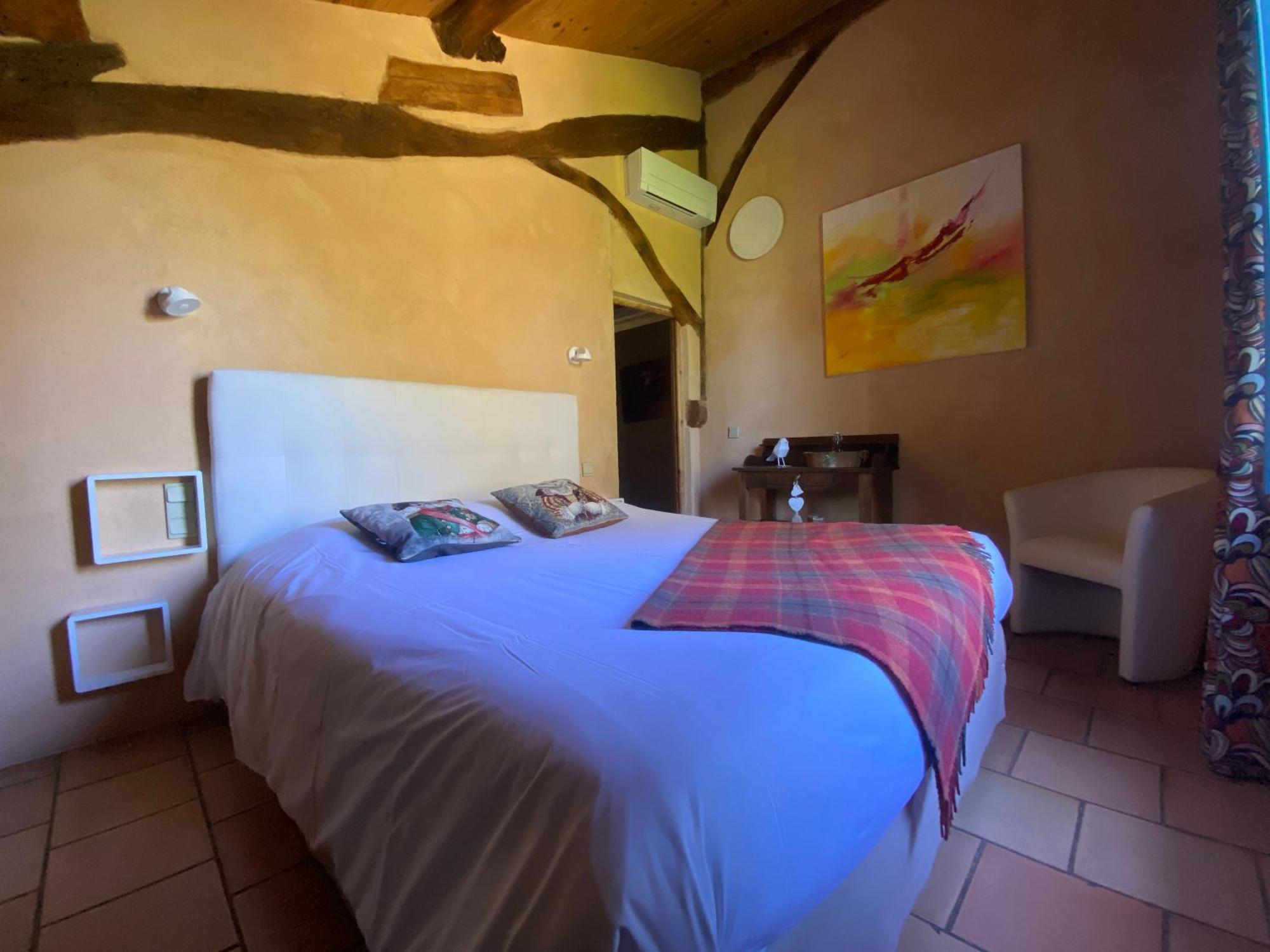 Le Clos Pastel Chambres D'Hotes & Gite Virac ภายนอก รูปภาพ