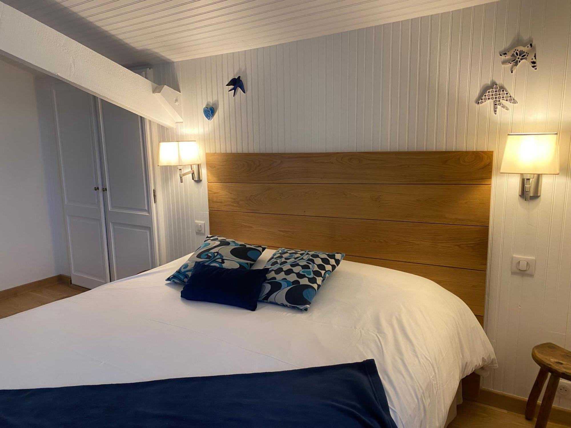 Le Clos Pastel Chambres D'Hotes & Gite Virac ภายนอก รูปภาพ