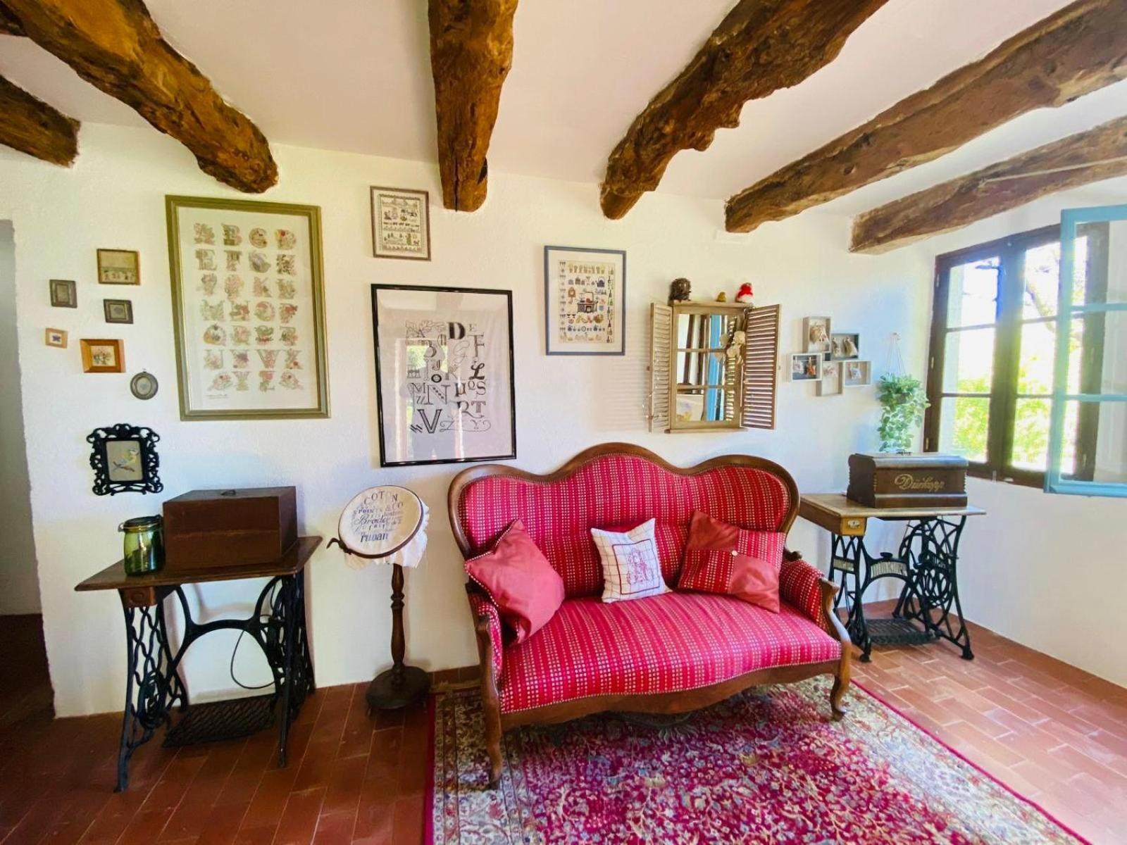 Le Clos Pastel Chambres D'Hotes & Gite Virac ภายนอก รูปภาพ