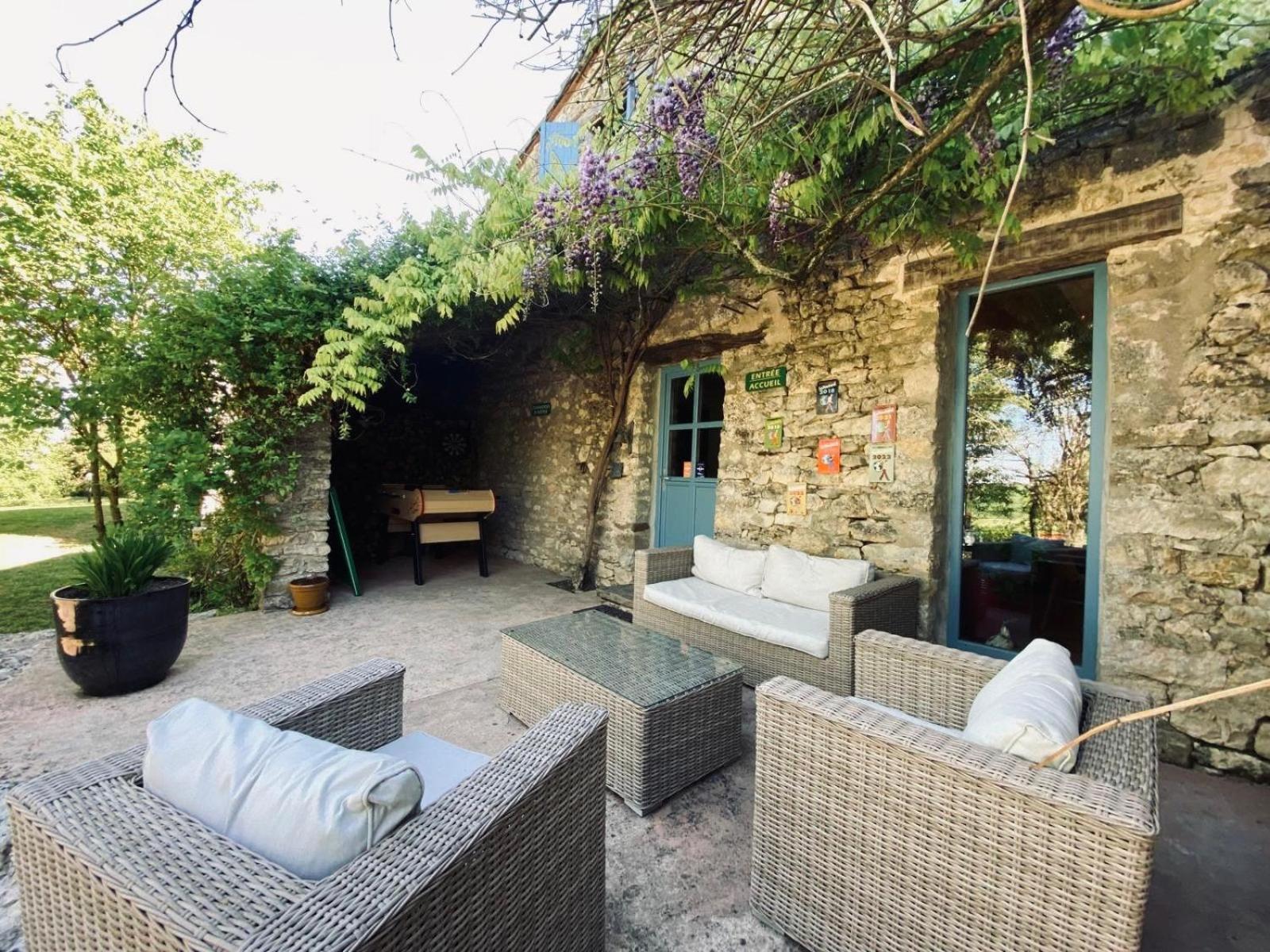Le Clos Pastel Chambres D'Hotes & Gite Virac ภายนอก รูปภาพ