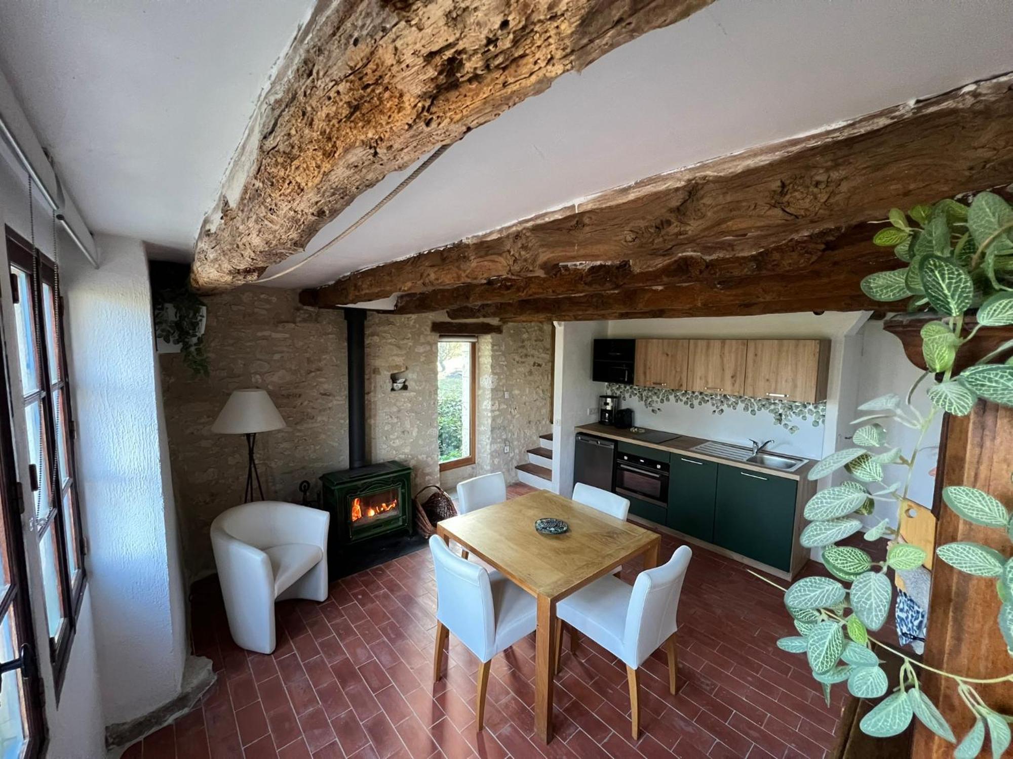 Le Clos Pastel Chambres D'Hotes & Gite Virac ภายนอก รูปภาพ